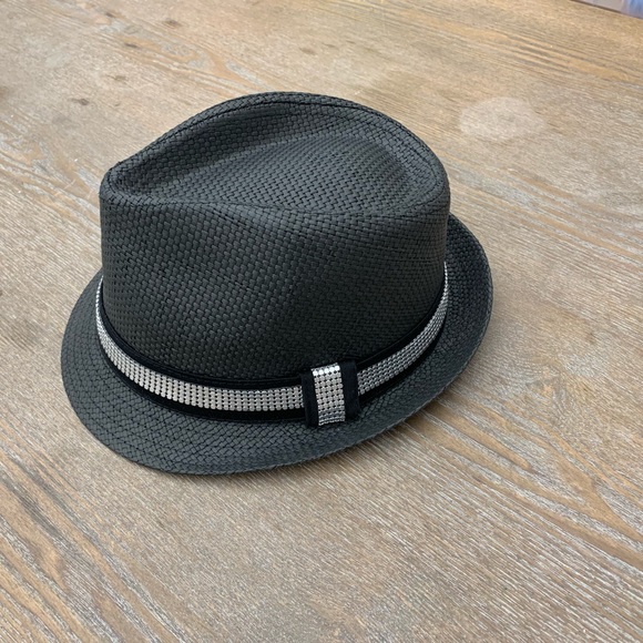 ❣️2/$40❣️ Black Fedora Hat - Picture 5 of 5